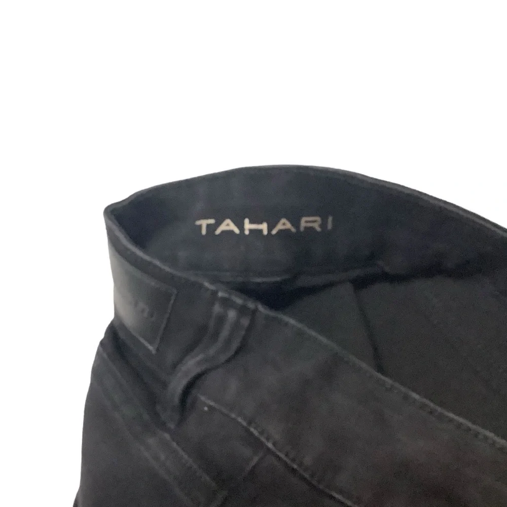 Tahari Black Jeans Sz 6 / 28 Skinny Style